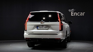 CADILLAC ESCALADE  5 GENERATION 6.2 ESV 2023
