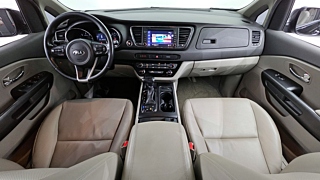 KIA CARNIVAL 2017