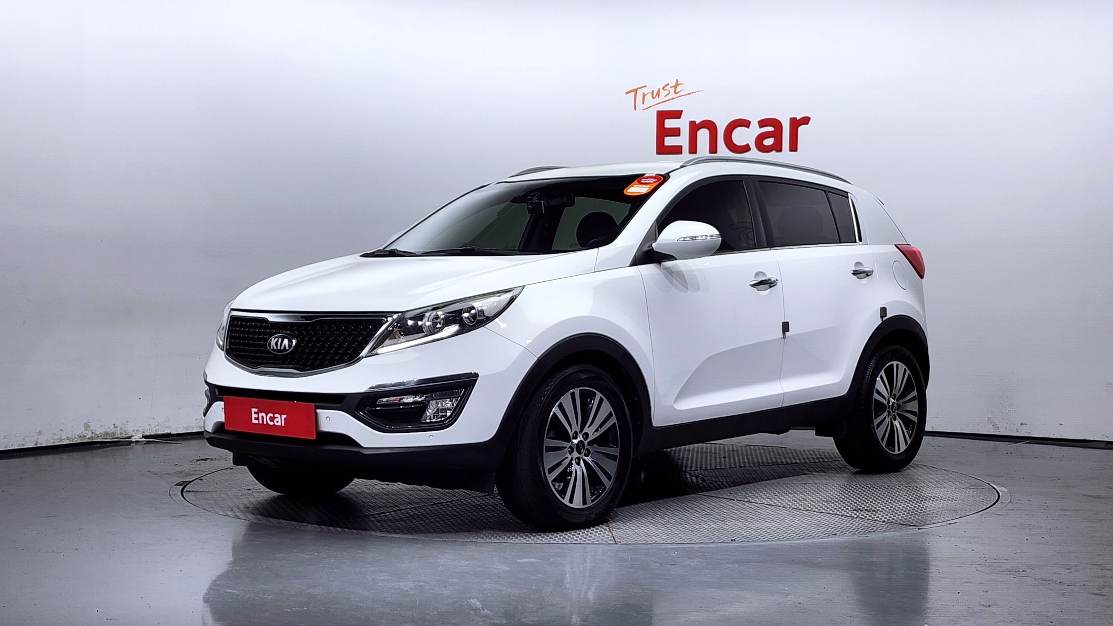 KIA SPORTAGE R