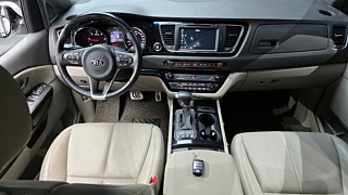 KIA CARNIVAL 2018