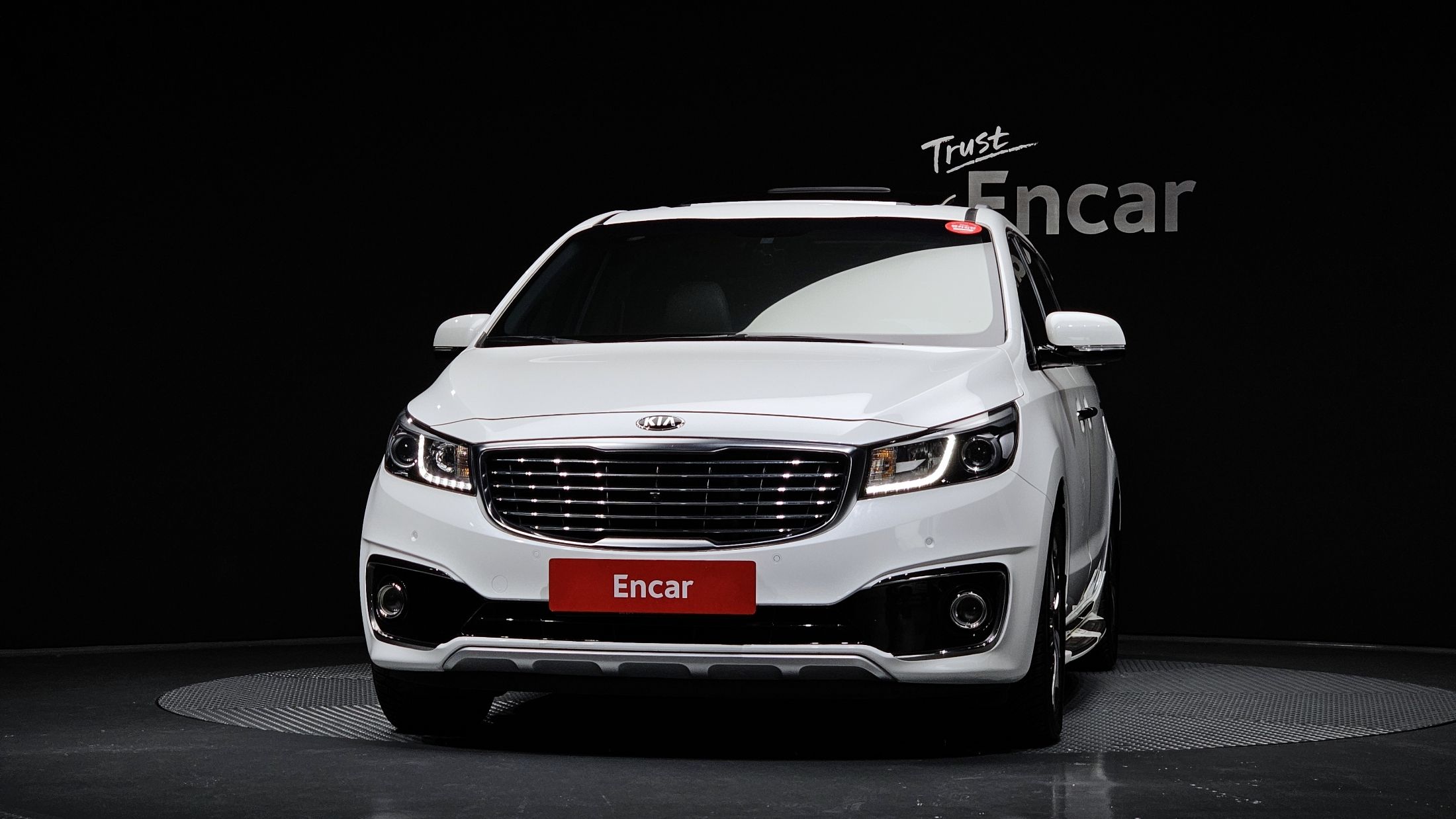 KIA CARNIVAL 2018