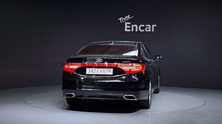 HYUNDAI GRANDEUR HG 2016