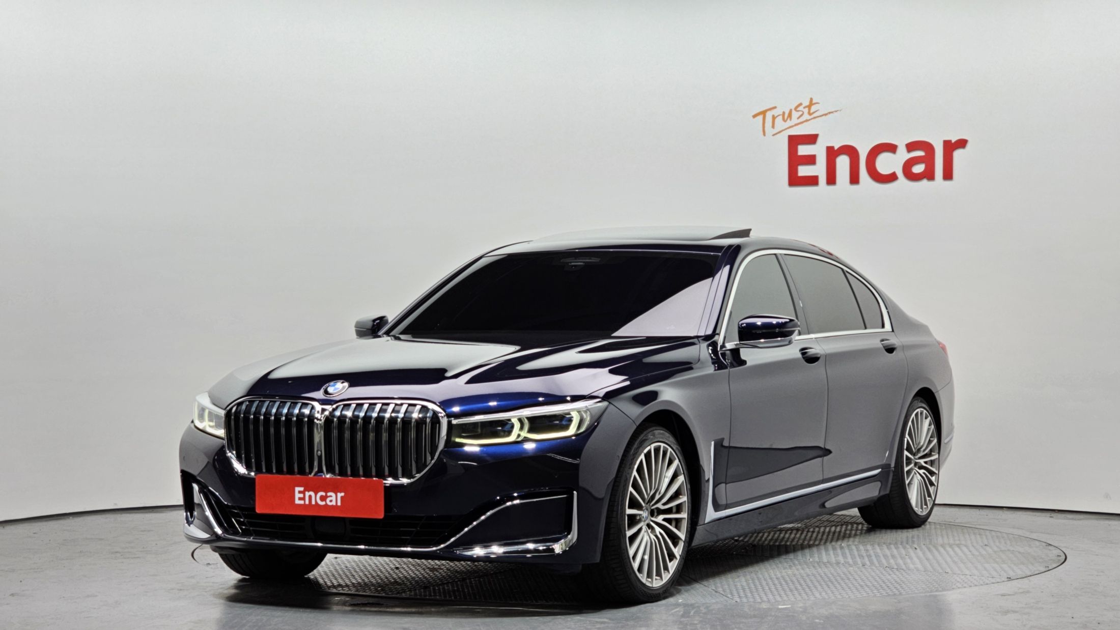 BMW 7-SERIES G11