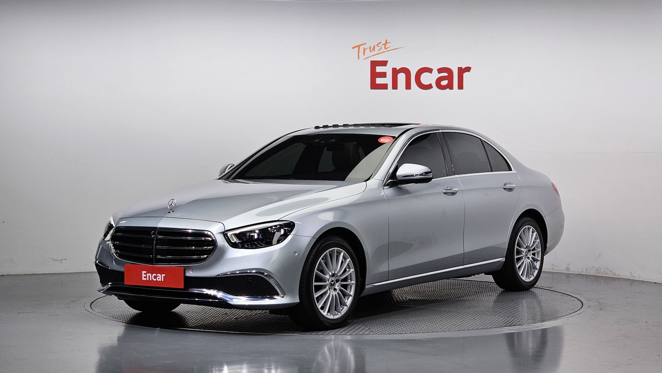 MERCEDES BENZ E-CLASS W213