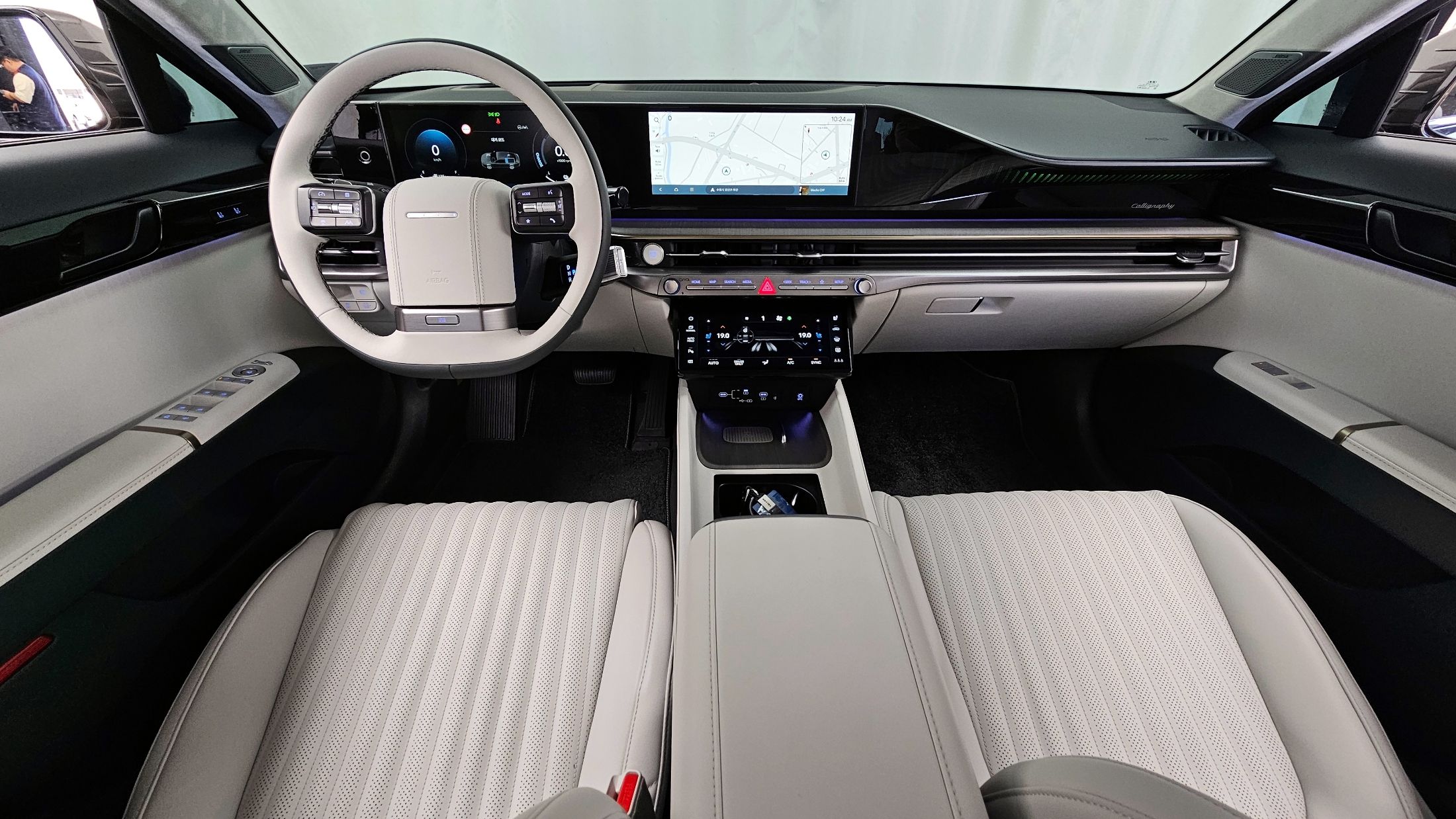 HYUNDAI GRANDEUR HYBRID GN7
