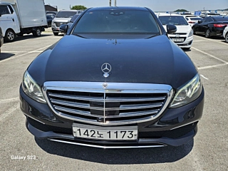 MERCEDES BENZ E-CLASS W213 2020