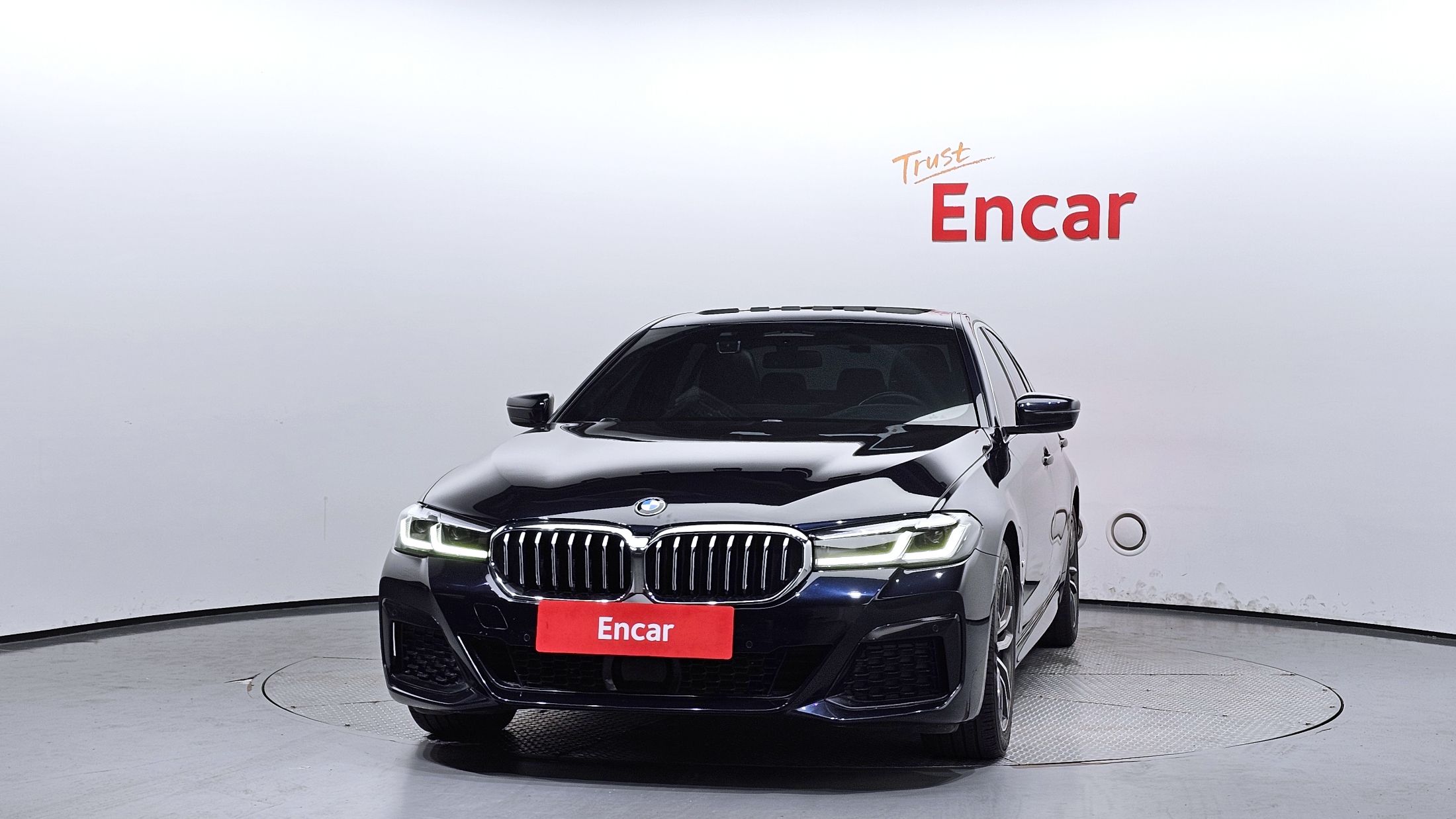 BMW 5-SERIES G30 2020