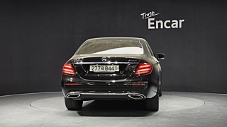 MERCEDES BENZ E-CLASS W213 2020