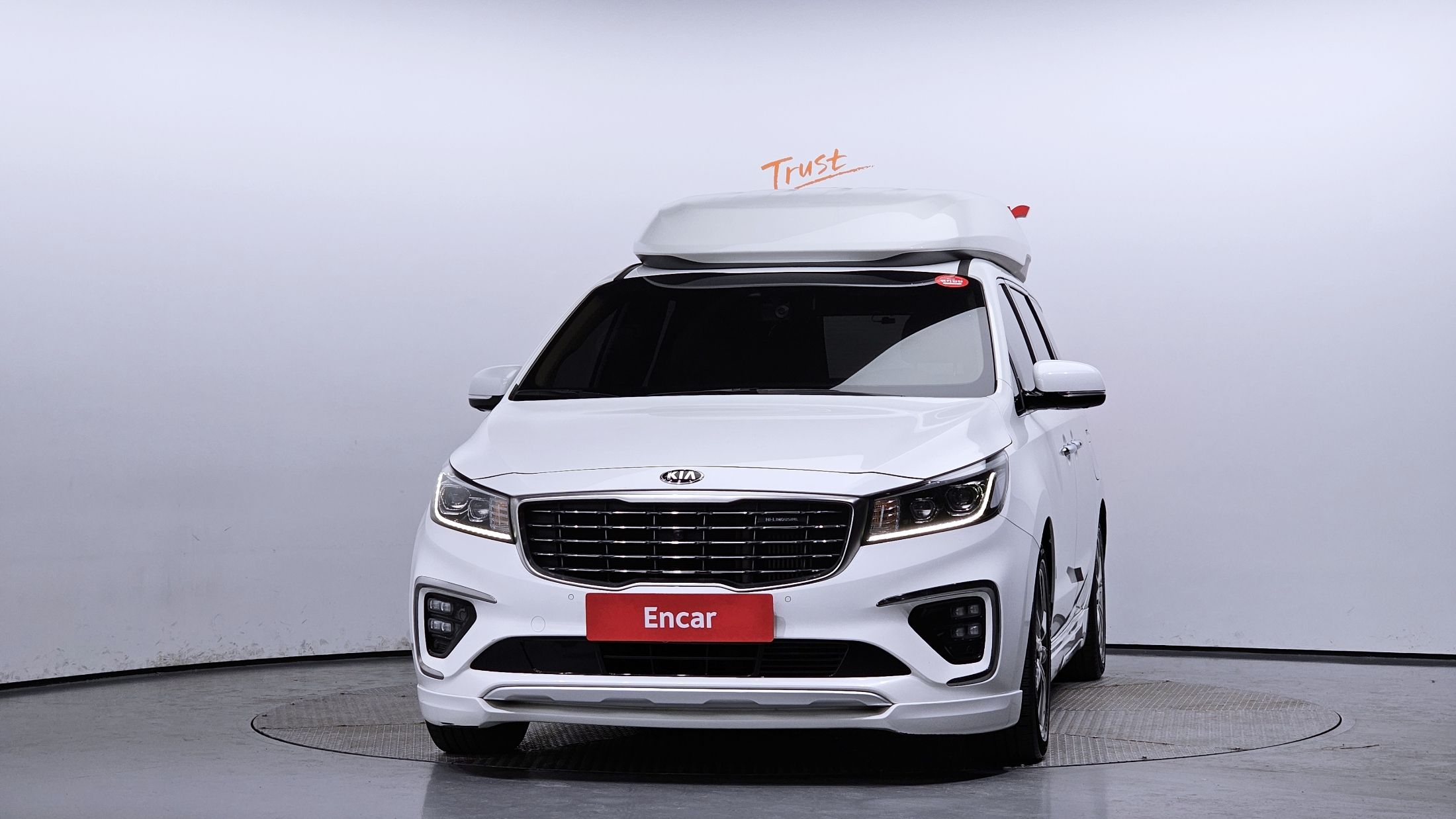 KIA CARNIVAL 2018