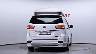 KIA CARNIVAL 2018