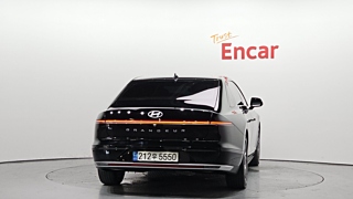 HYUNDAI GRANDEUR HYBRID GN7 2023