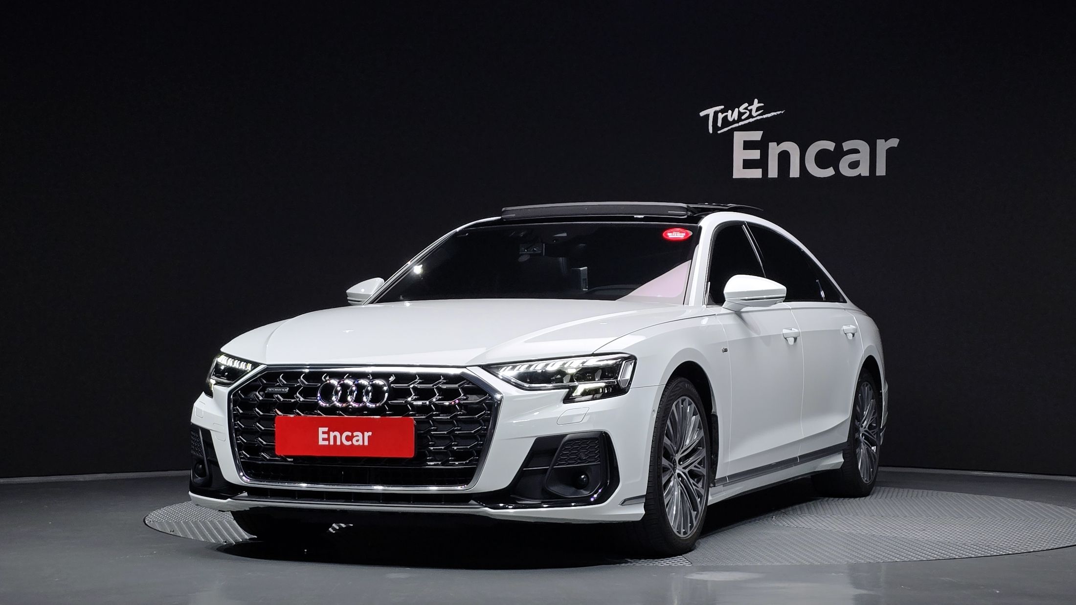 AUDI A8 D5