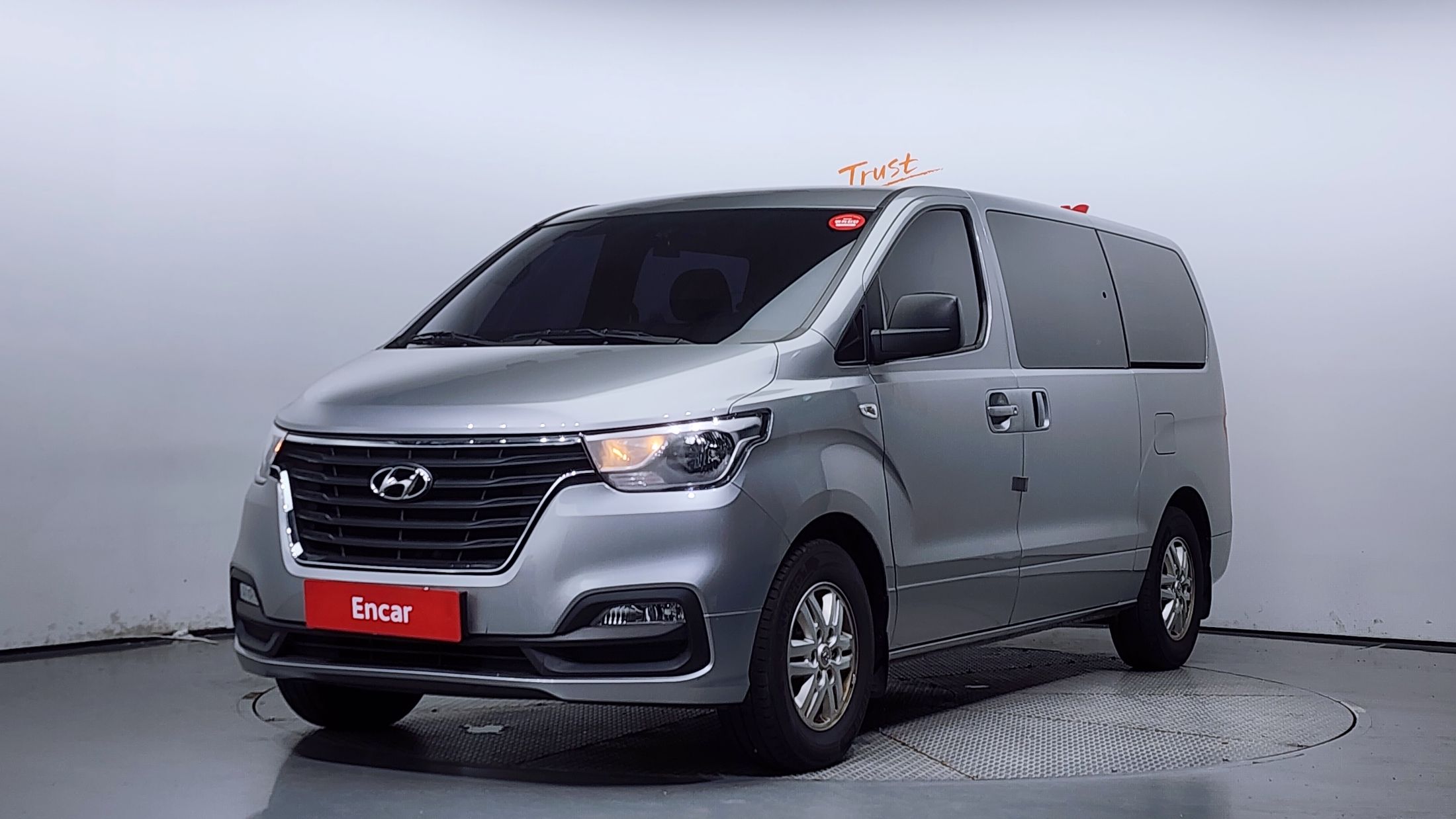 HYUNDAI STAREX GRAND 2020