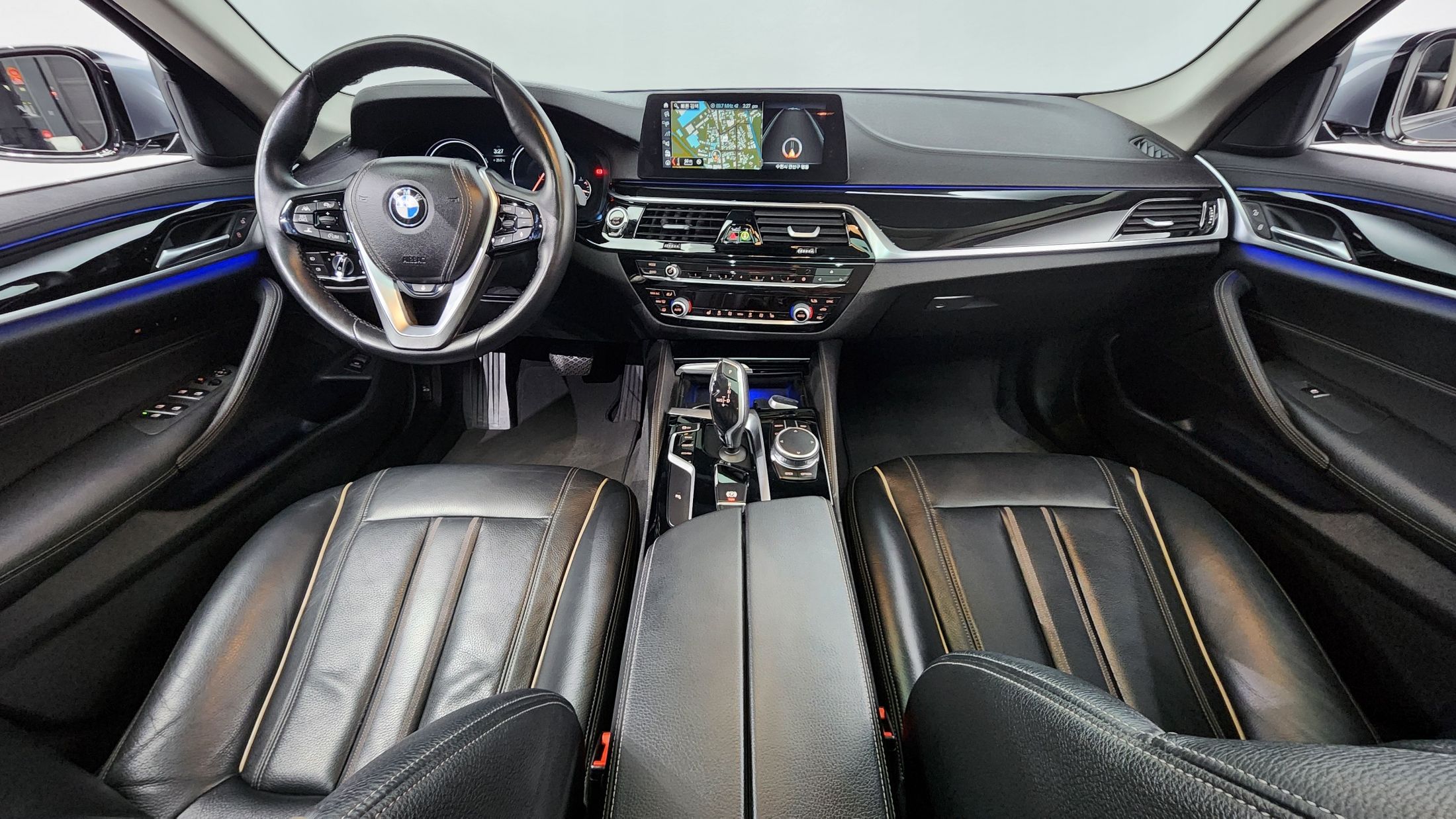 BMW 5-SERIES G30 2018