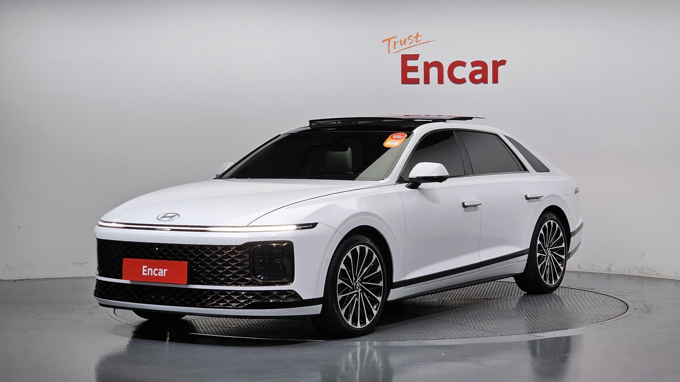 HYUNDAI GRANDEUR HYBRID GN7 2023