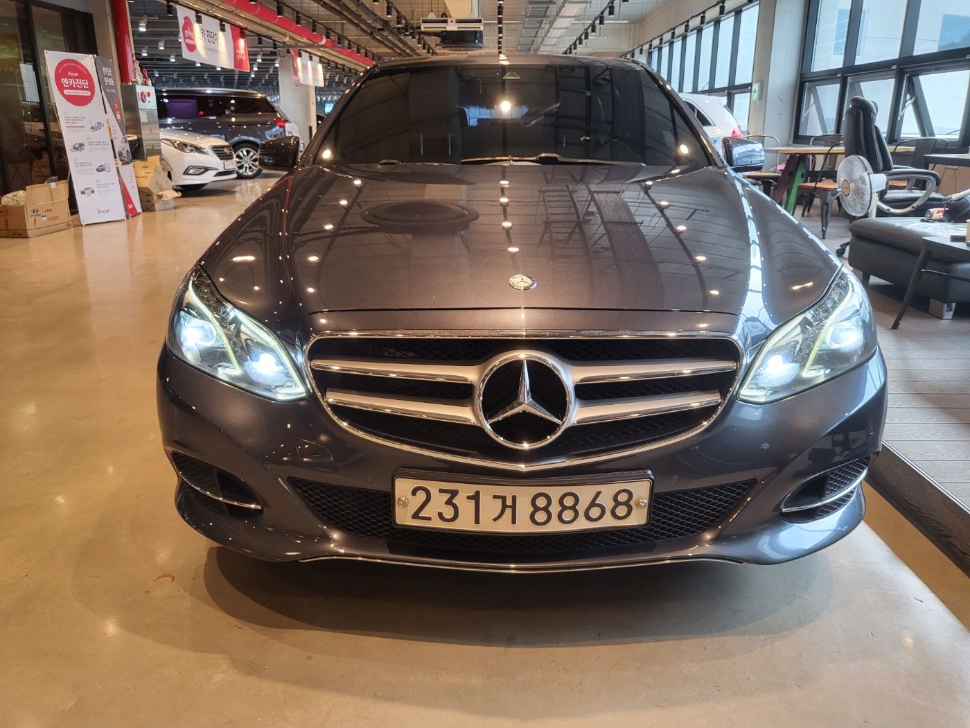 MERCEDES BENZ E-CLASS W212