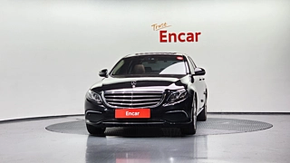 MERCEDES BENZ E-CLASS W213 2019
