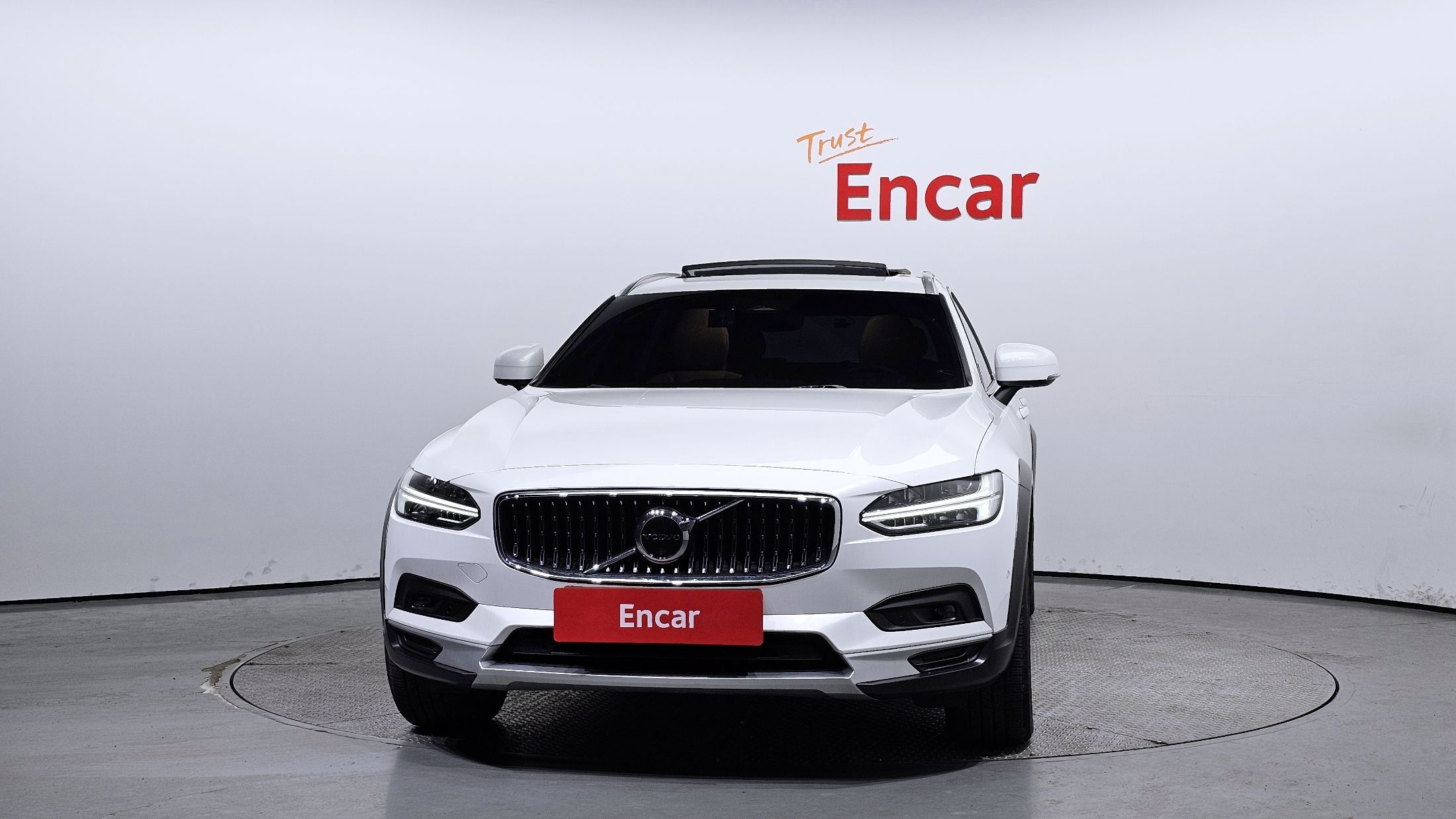 VOLVO V90 CROSS COUNTRY 2023