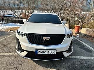 Заказать CADILLAC XT6