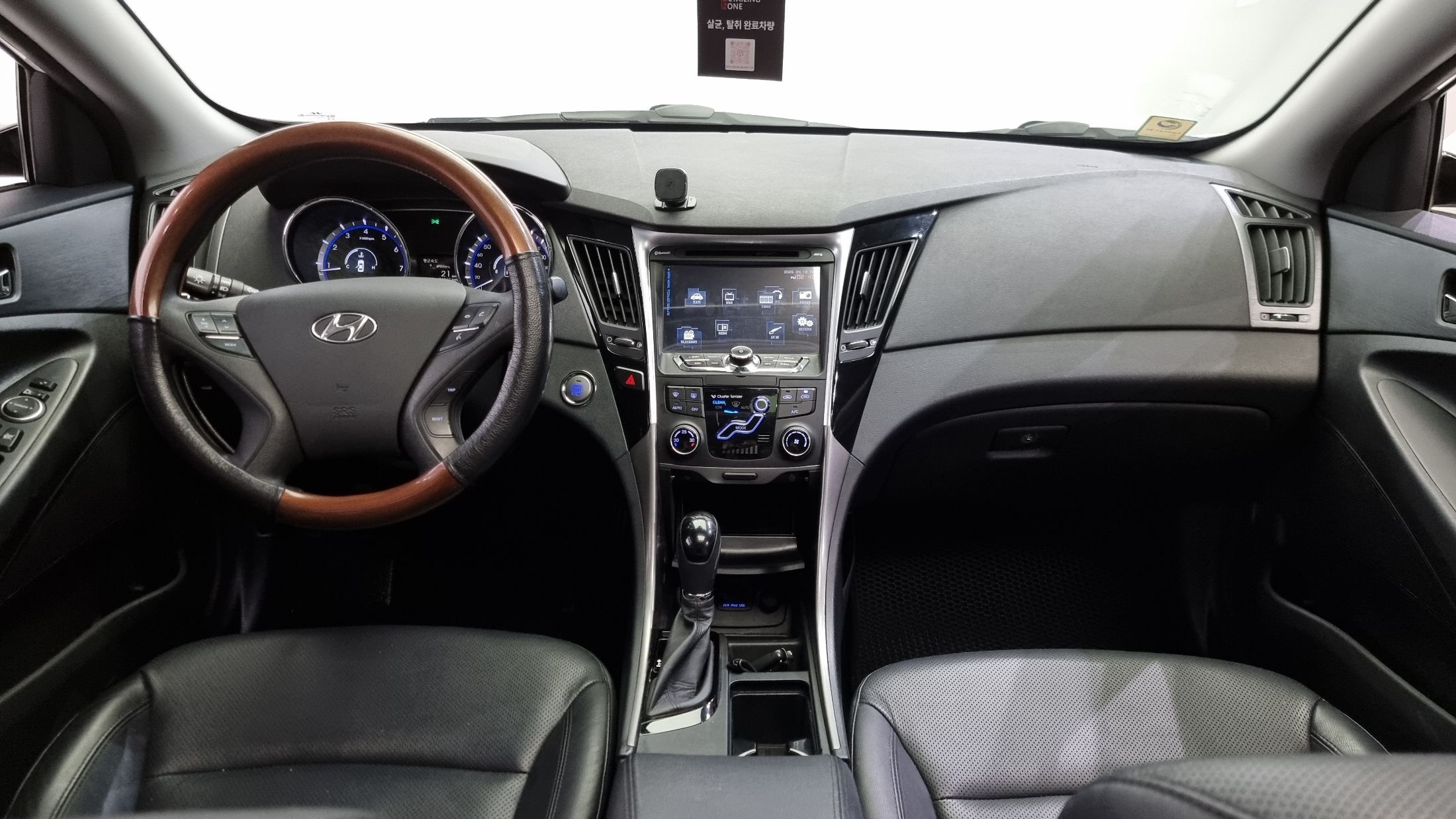 HYUNDAI SONATA YF 2011