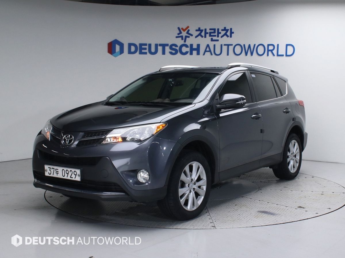 TOYOTA RAV4 2015