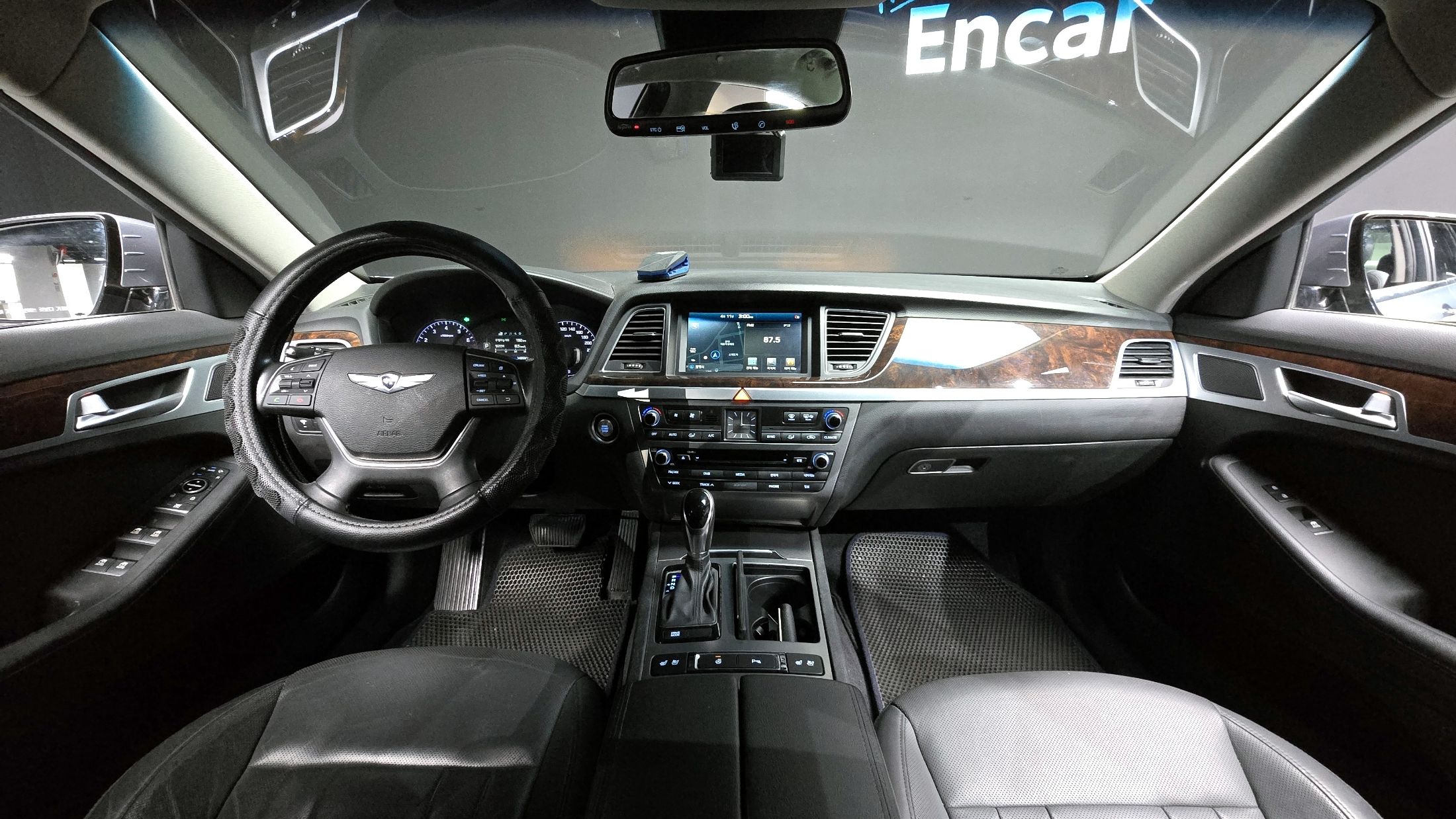 HYUNDAI GENESIS DH 2014