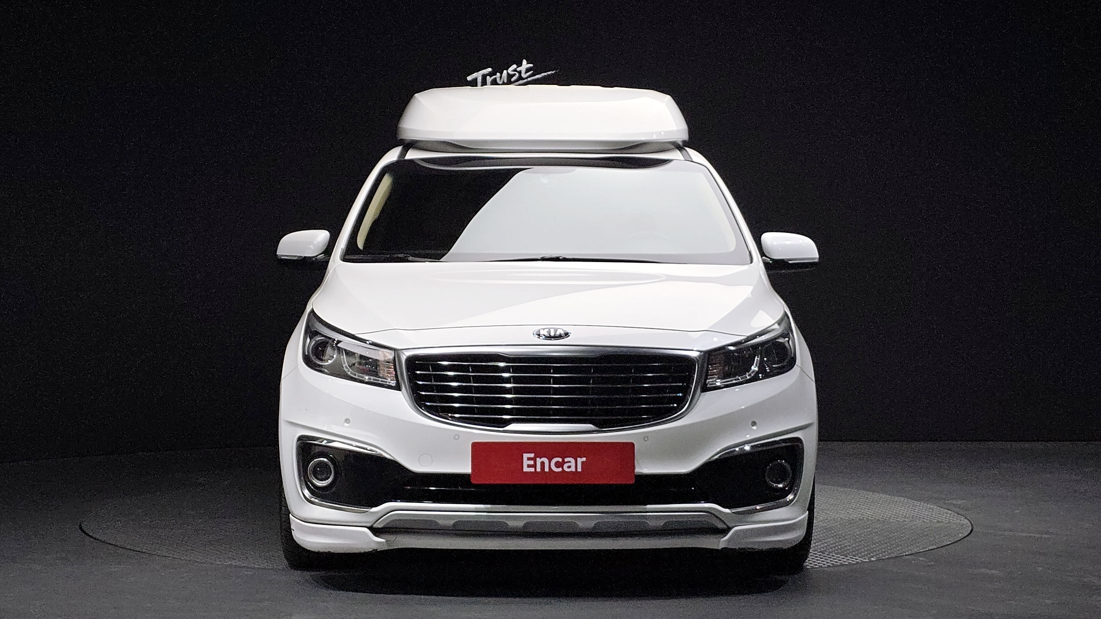 KIA CARNIVAL 2016