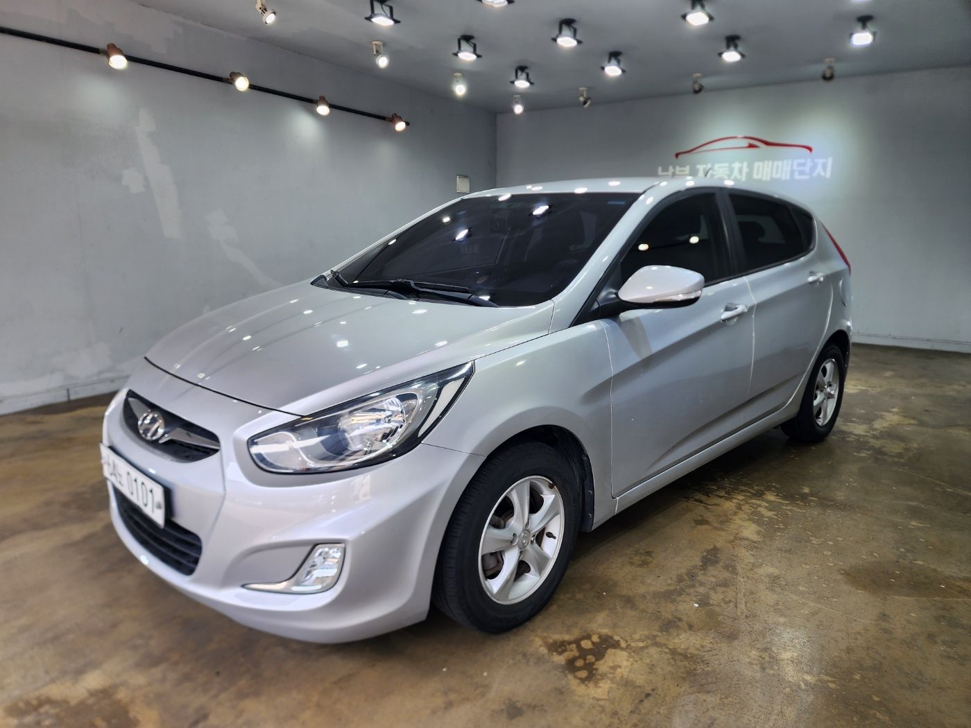 HYUNDAI ACCENT NEW 2013