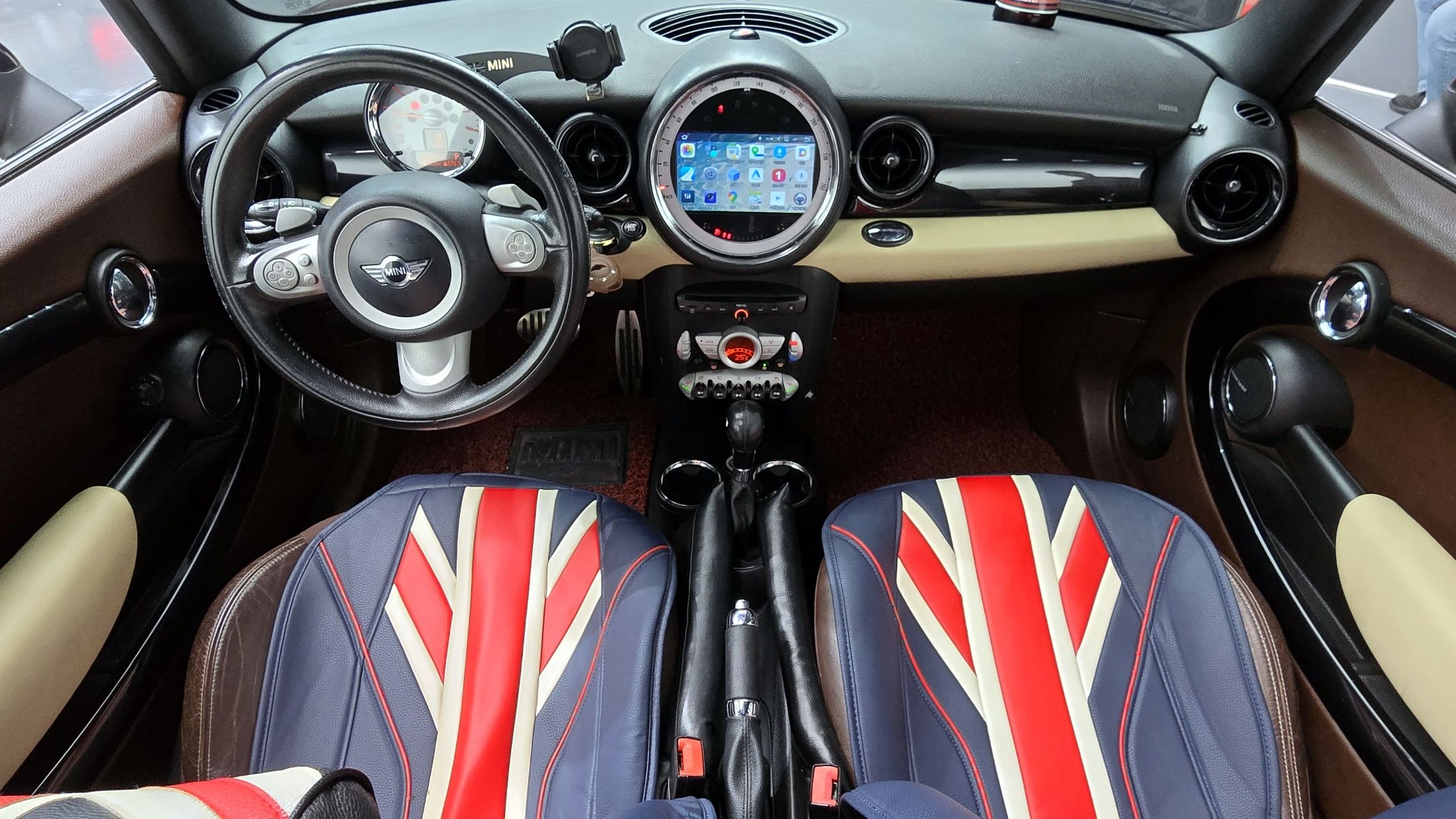 MINI CLUBMAN COOPER S 2009