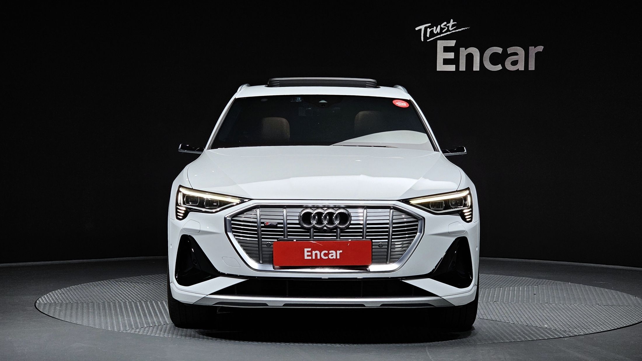 AUDI E-TRON 2021