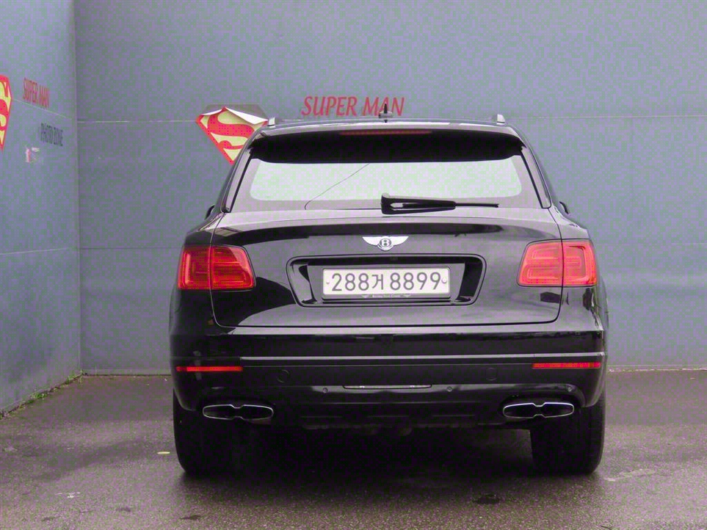 BENTLEY BENTAYGA 2020