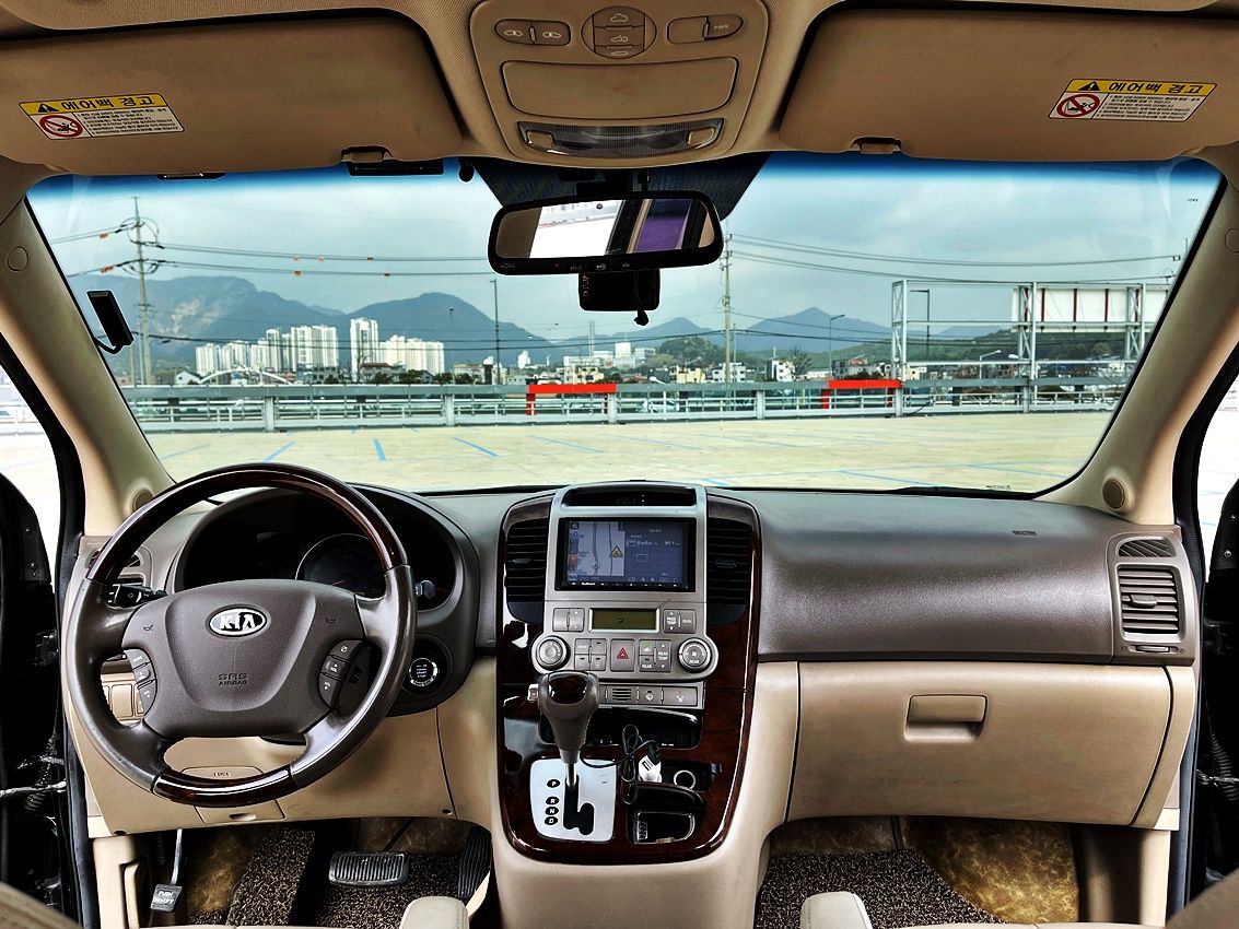 KIA CARNIVAL GRAND 2009
