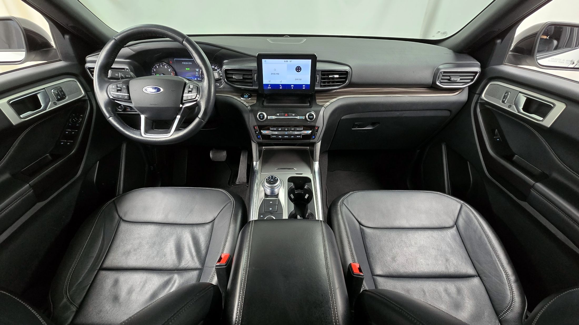 FORD EXPLORER 2020