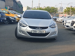 HYUNDAI AVANTE MD 2012