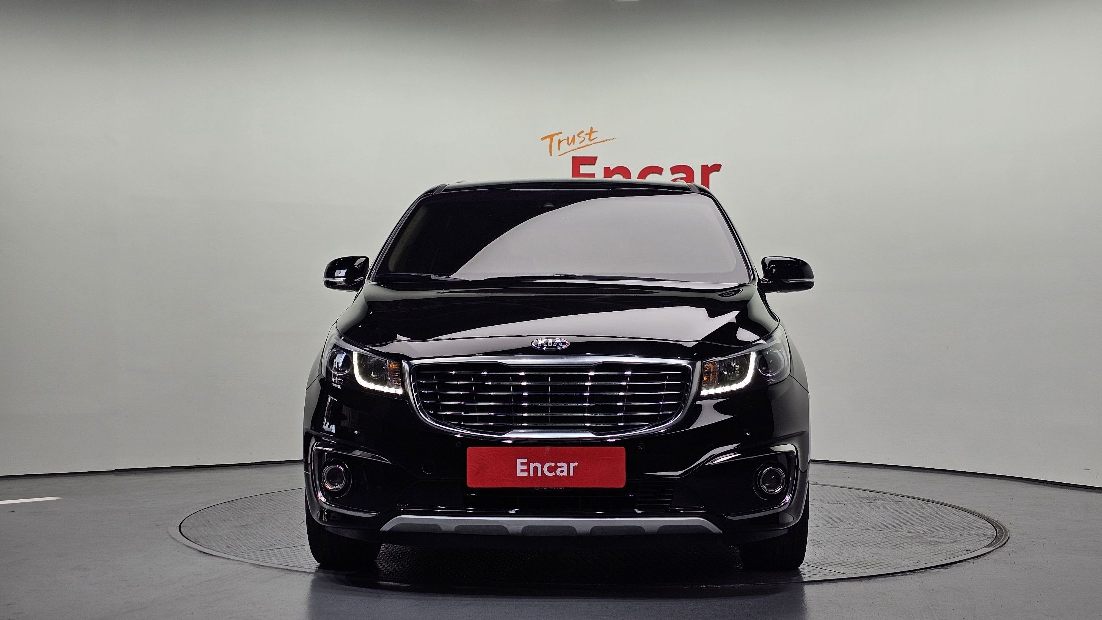 KIA CARNIVAL 2016