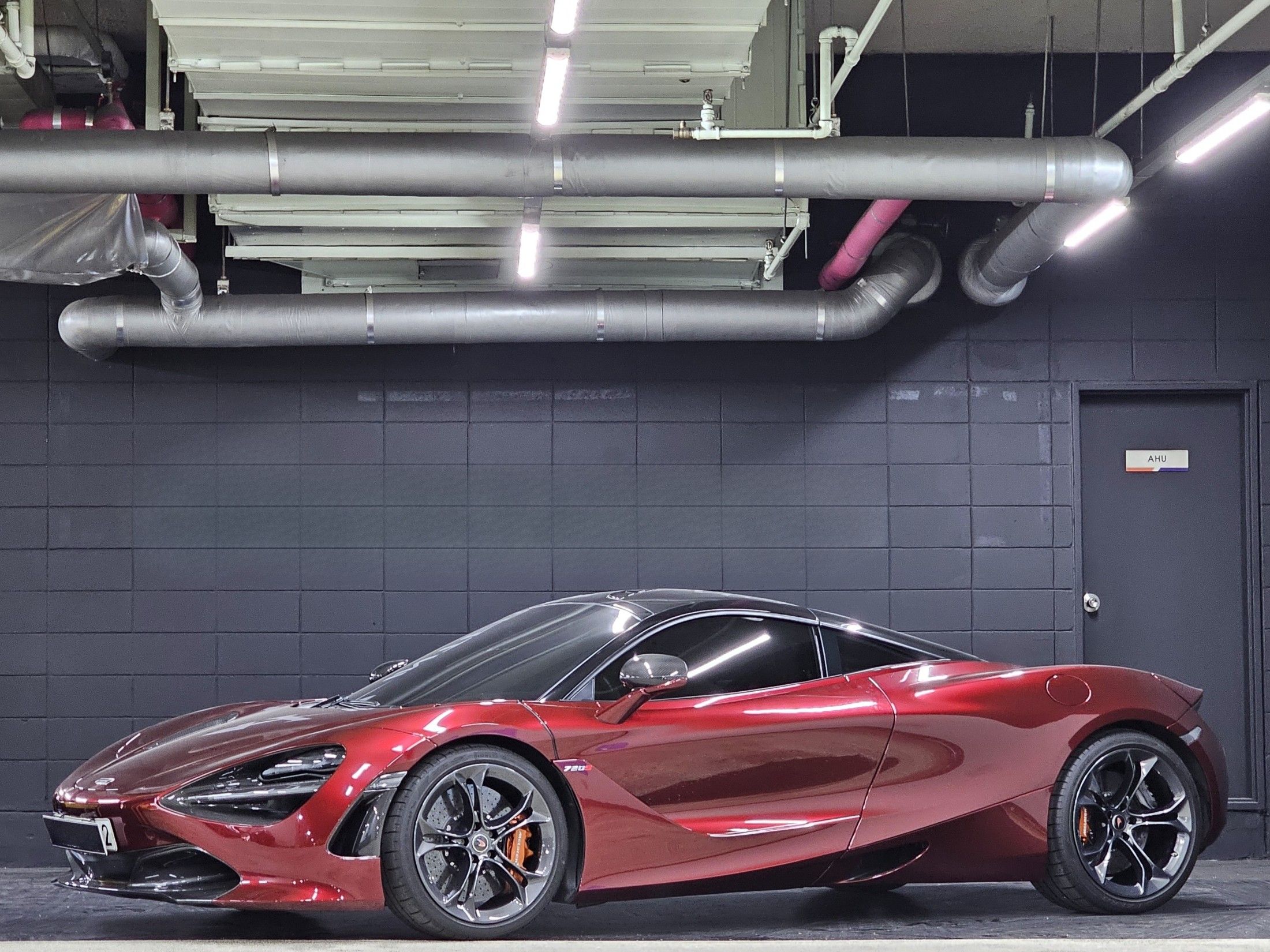 MCLAREN 720S 2017