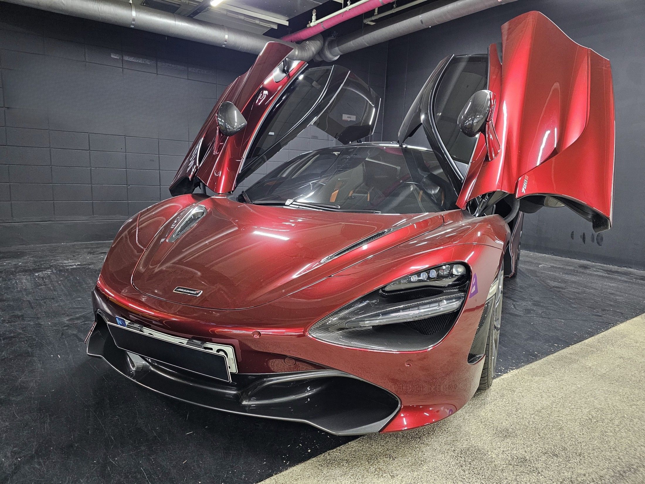 MCLAREN 720S 2017