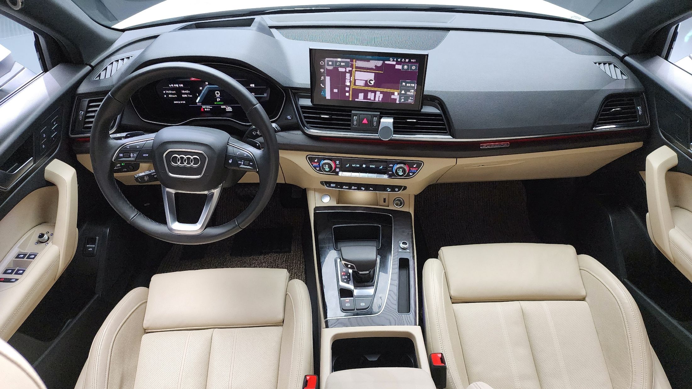 AUDI Q5 FY