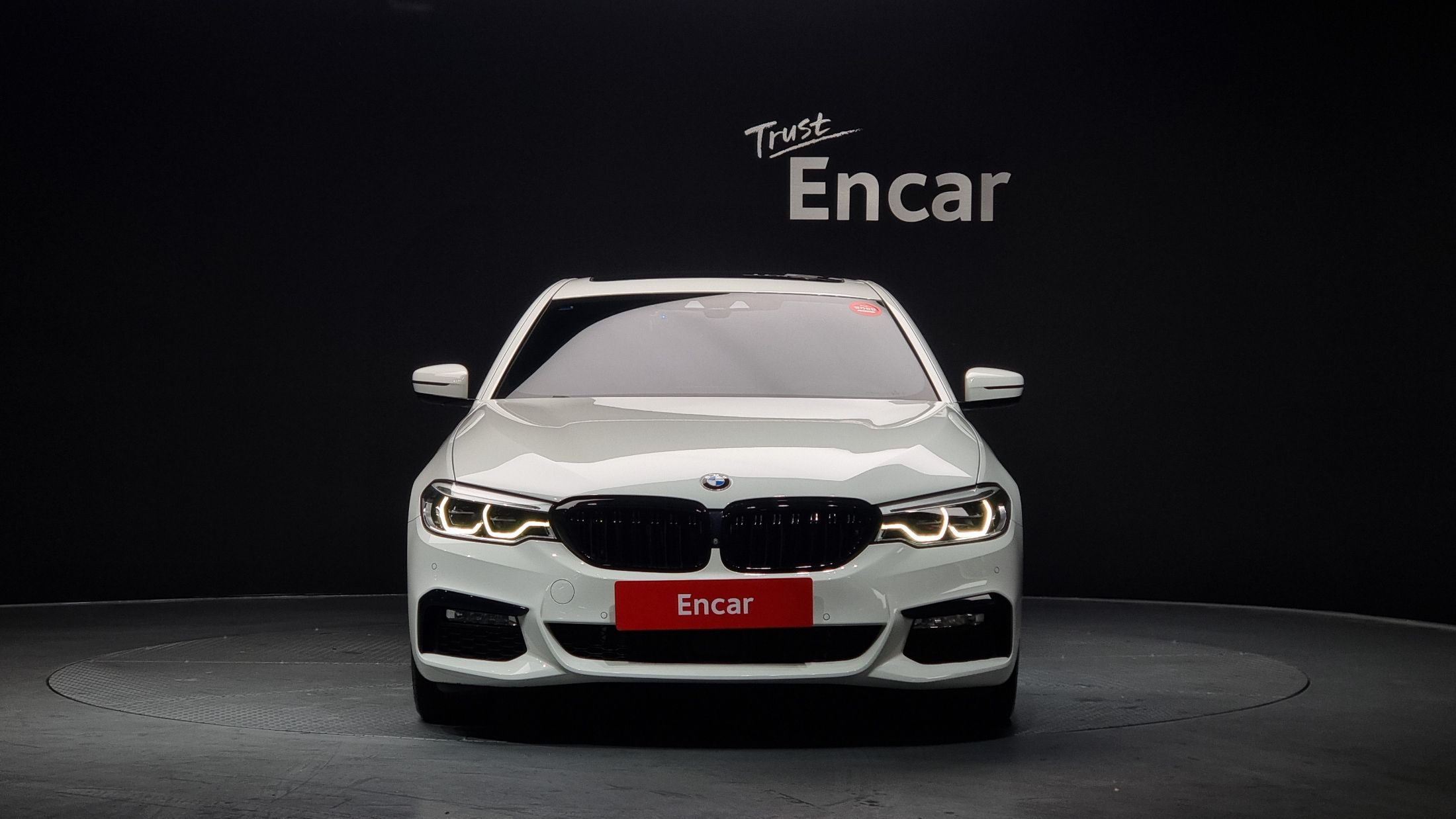 BMW 5-SERIES G30 2017