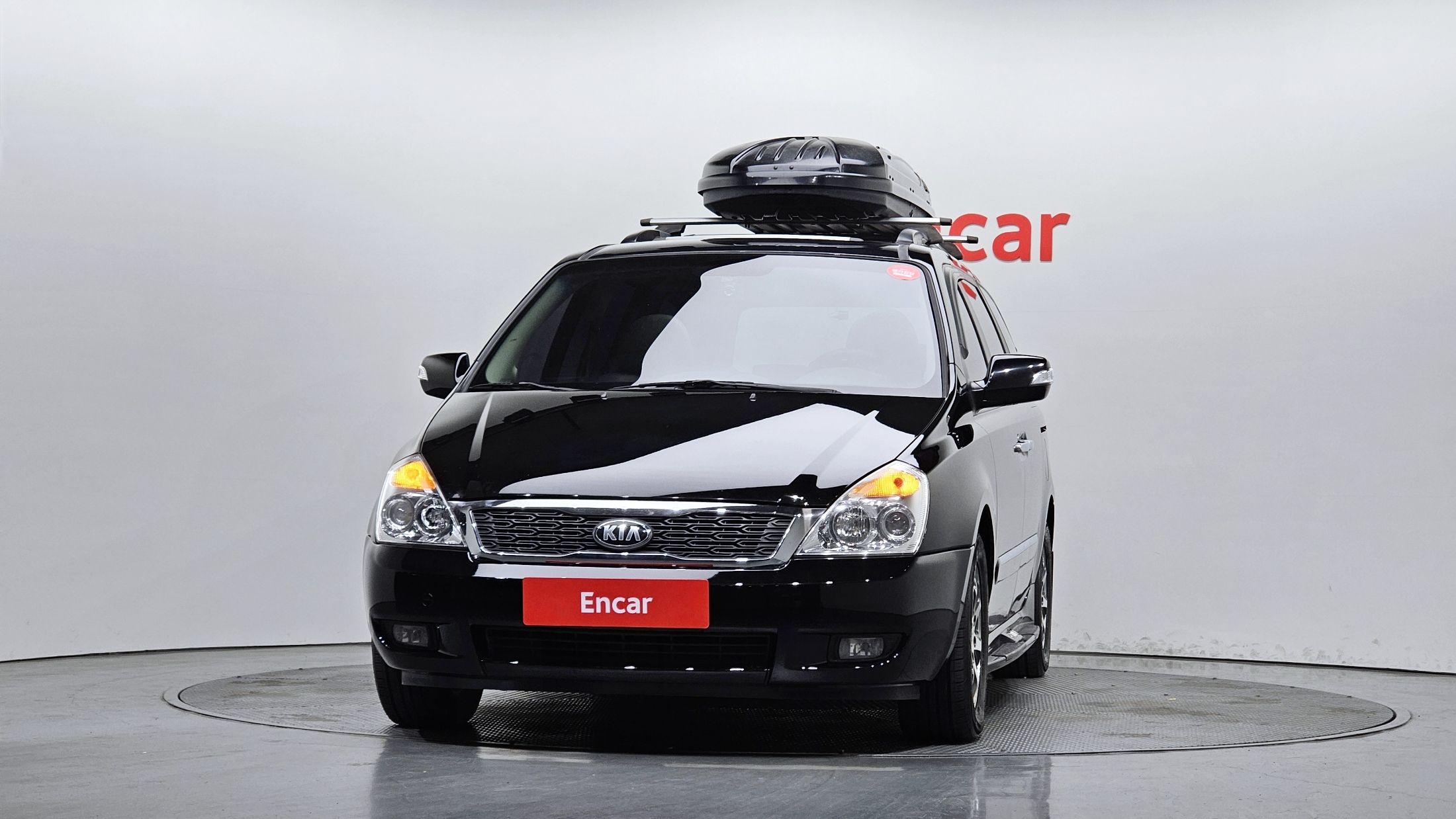KIA CARNIVAL R 2014