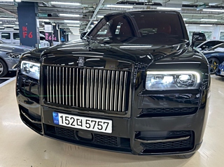 ROLLS ROYCE CULLINAN 2023
