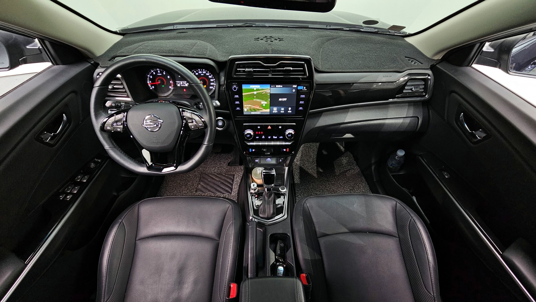 SSANGYONG TIVOLI VERY NEW 2023
