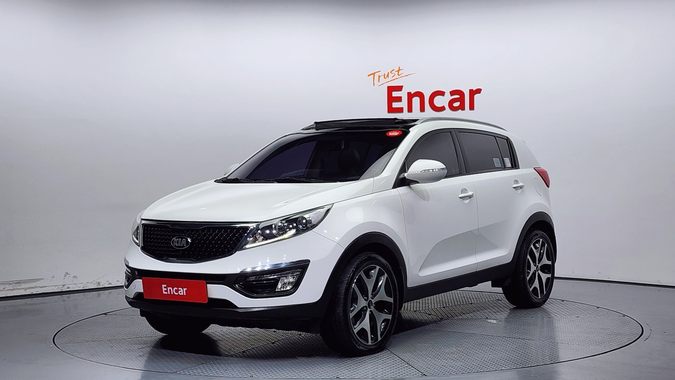 KIA SPORTAGE R
