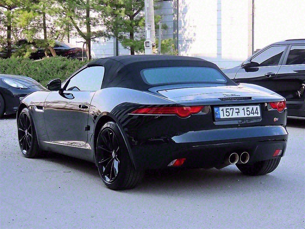 JAGUAR F-TYPE 2013