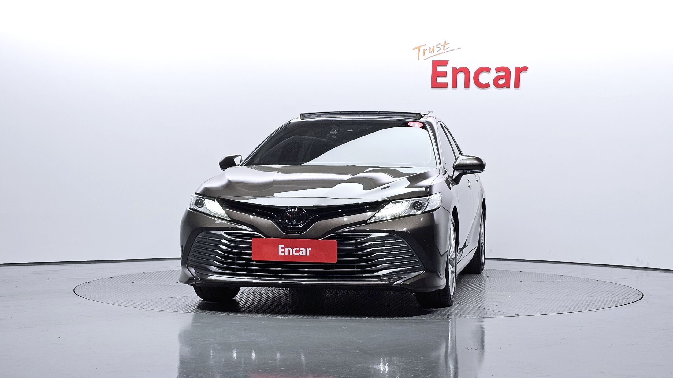 TOYOTA CAMRY XV70 2018