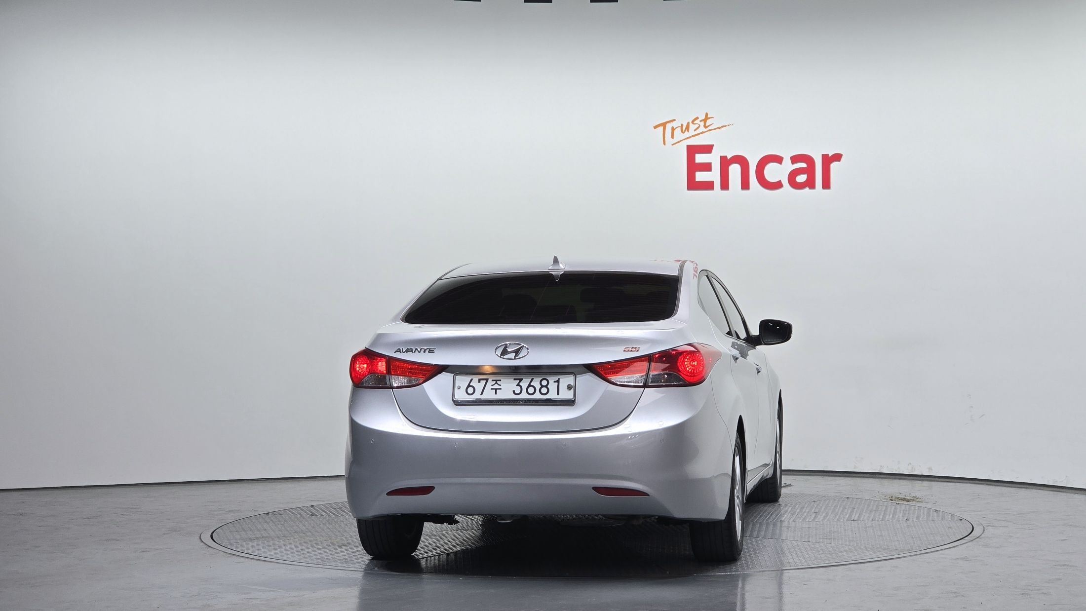 HYUNDAI AVANTE MD 2012