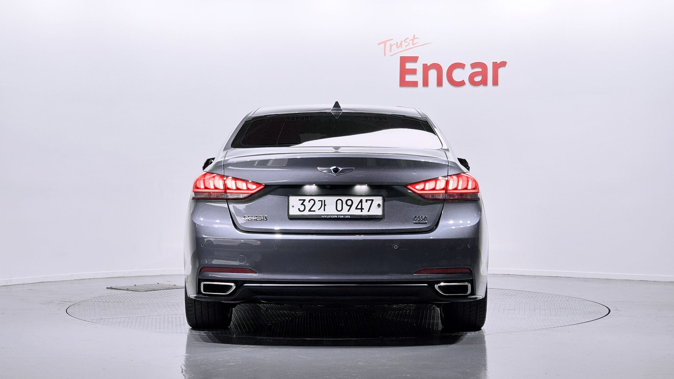 HYUNDAI GENESIS DH 2015