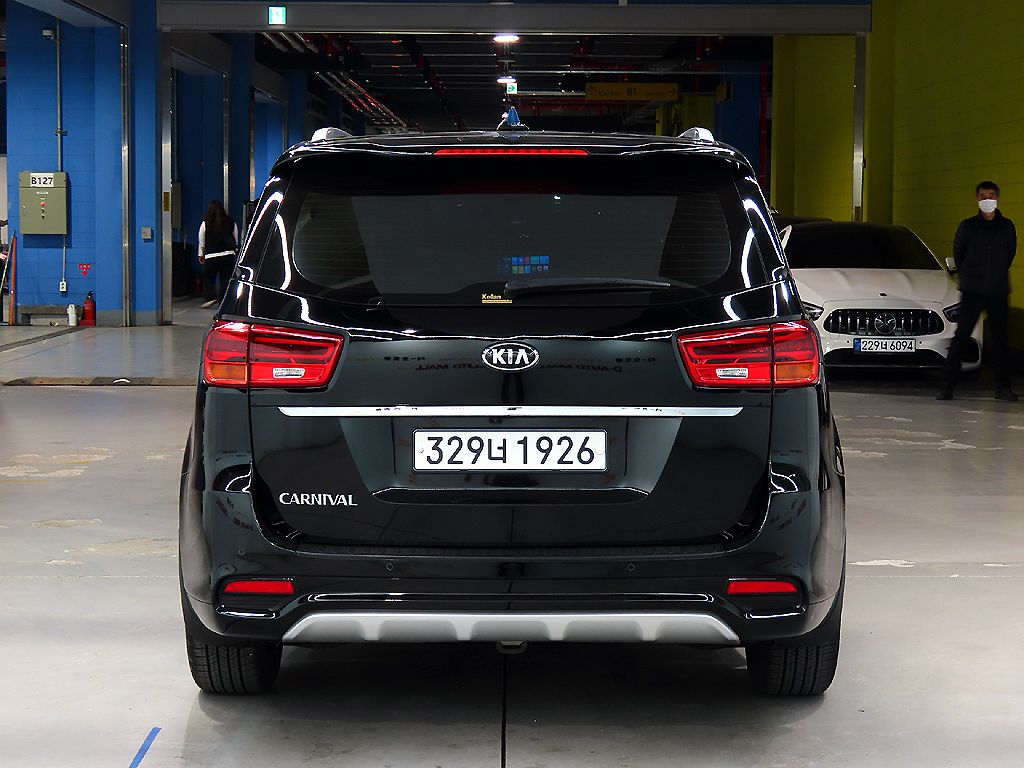 KIA CARNIVAL 2019