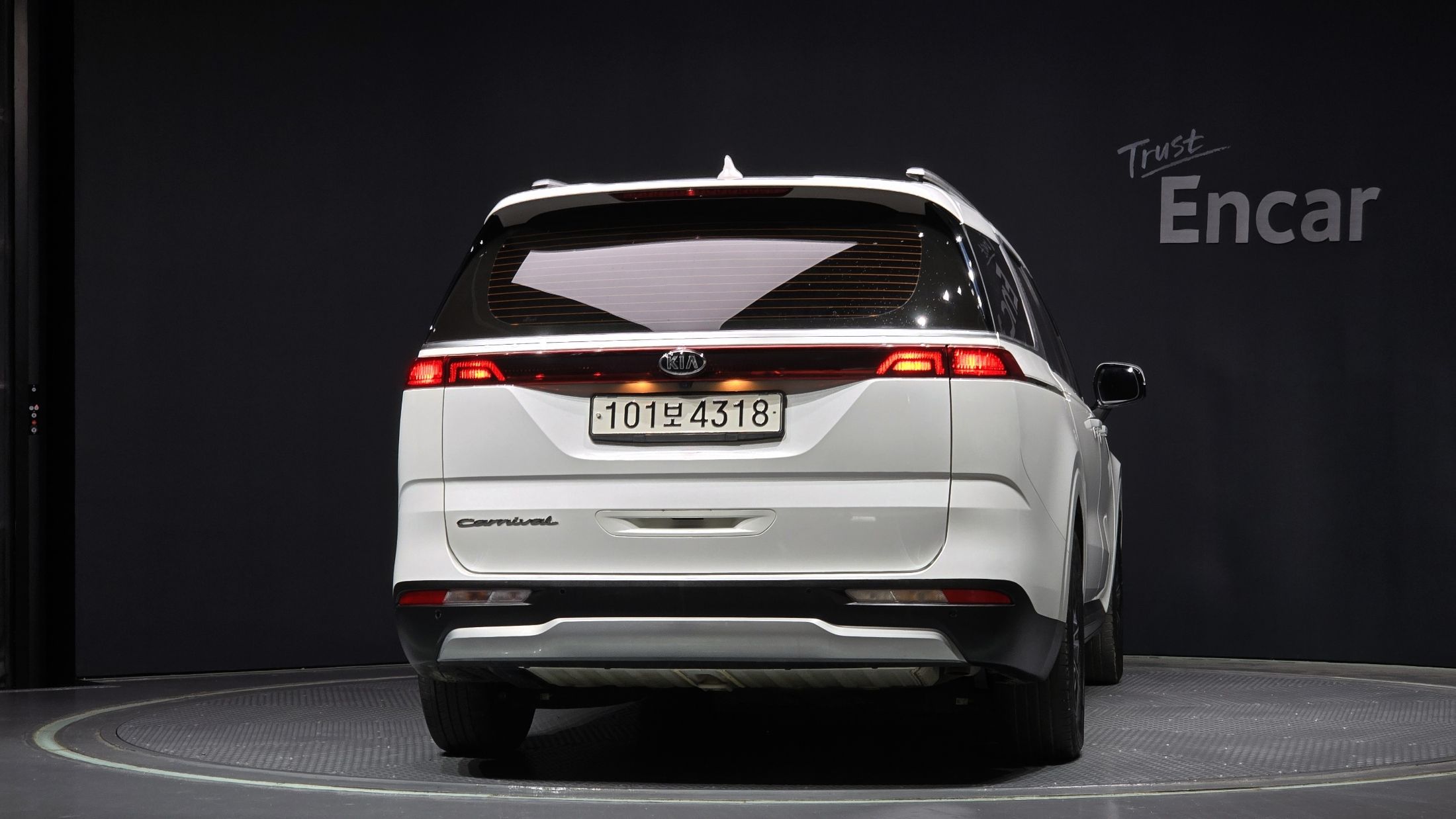KIA CARNIVAL 2020