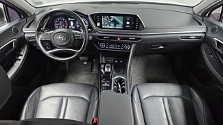 HYUNDAI SONATA DN8 2022